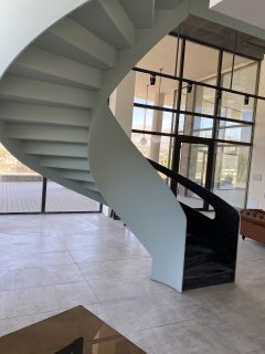 main advantages of round metal stairs compared to concrete stairs